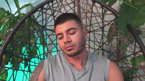 tony online show from November 2025 09:02:02 PM