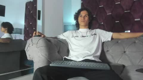 Snapshot of tonybenedetti chatting on May 2026 08:04:02 PM Tony Benedetti online show from May 2026 08:04:02 PM