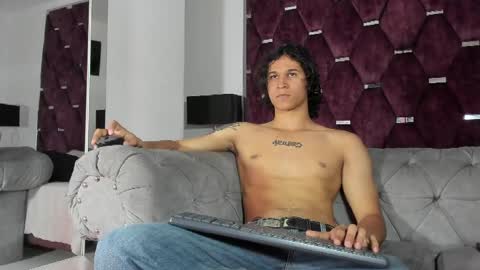 Snapshot of tonybenedetti chatting on May 2026 08:36:01 PM Tony Benedetti online show from May 2026 08:36:01 PM