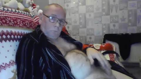 Snapshot of tonygibbson62 chatting on December 2024 11:34:01 PM tonygibbson62 online show from December 2024 11:34:01 PM