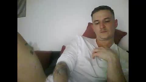 Snapshot of tonystrawberry chatting on April 2026 10:36:02 PM tonystrawberry online show from April 2026 10:36:02 PM