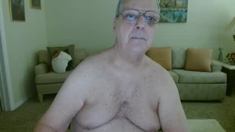 Snapshot of tonysview12000 chatting on September 2025 09:31:02 PM tonysview12000 online show from September 2025 09:31:02 PM