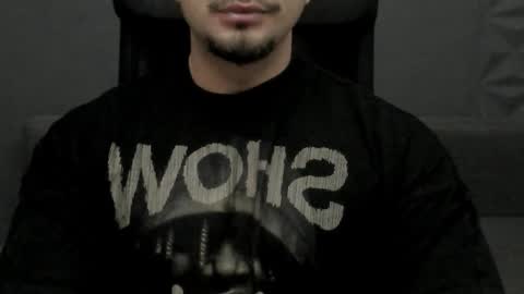 TonyWilcox online show from December 2025 06:33:01 AM