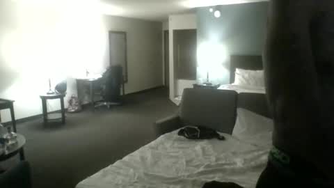 Snapshot of toochillcouple420 chatting on November 2025 06:13:01 AM toochillcouple420 online show from November 2025 06:13:01 AM