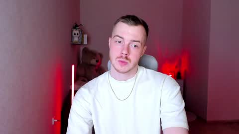 toohornyserj online show from January 2025 11:13:01 PM