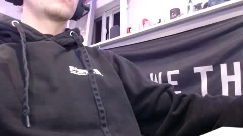 Snapshot of toolitdick chatting on November 2025 01:15:01 AM toolitdick online show from November 2025 01:15:01 AM