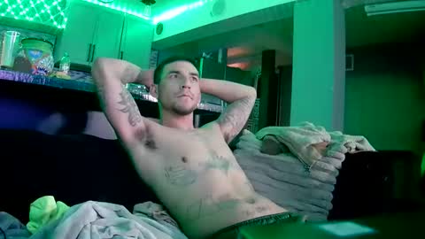 Snapshot of toomuchsmoke chatting on January 2026 06:24:02 PM toomuchsmoke online show from January 2026 06:24:02 PM