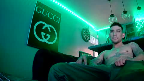 Snapshot of toomuchsmoke chatting on January 2026 08:14:01 PM toomuchsmoke online show from January 2026 08:14:01 PM