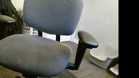 Snapshot of tooobvious chatting on March 2025 10:58:01 PM tooobvious online show from March 2025 10:58:01 PM