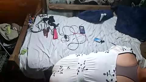 tootall1991420 online show from April 2026 12:19:02 PM