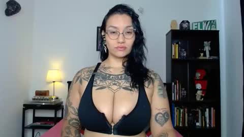 toothyy online show from May 2026 01:41:01 PM