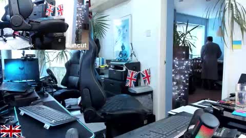 topalphaboss online show from November 2025 03:16:01 PM