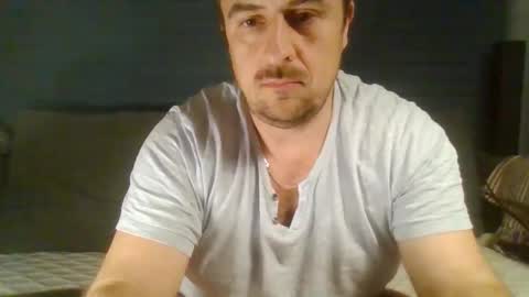 Snapshot of tophunk84 chatting on March 2026 10:57:02 PM tophunk84 online show from March 2026 10:57:02 PM