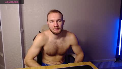Snapshot of toress1 chatting on January 2025 06:00:01 AM Glebaty online show from January 2025 06:00:01 AM
