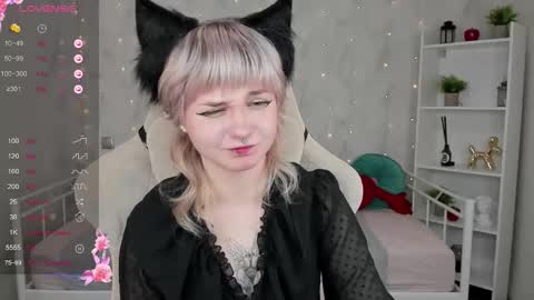 Tori online show from October 2025 12:22:01 AM