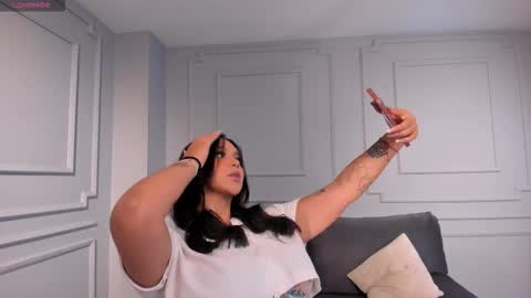 Snapshot of toricross1 chatting on October 2025 01:26:01 AM Tori Cross online show from October 2025 01:26:01 AM