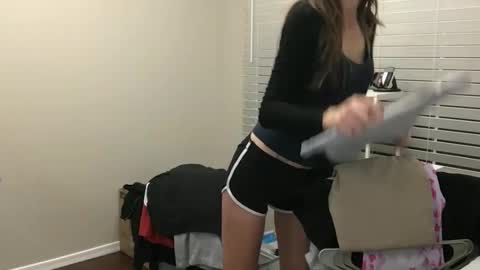 Tori Ryann online show from February 2026 06:30:02 AM