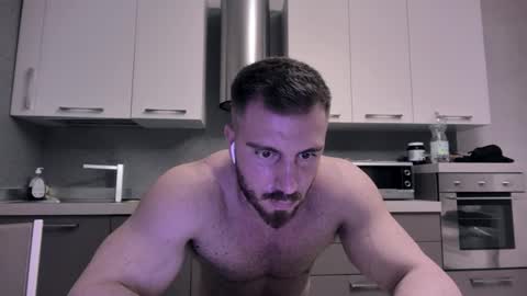 Snapshot of toro_arrapato chatting on December 2024 07:03:01 PM toro_arrapato online show from December 2024 07:03:01 PM