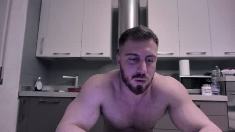 Snapshot of toro_arrapato chatting on December 2024 10:26:02 PM toro_arrapato online show from December 2024 10:26:02 PM