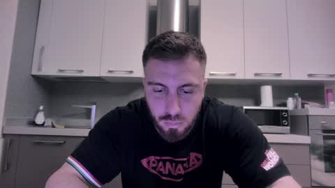 Snapshot of toro_arrapato chatting on December 2024 06:02:02 AM toro_arrapato online show from December 2024 06:02:02 AM