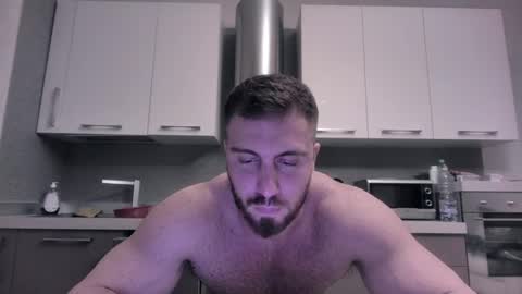 Snapshot of toro_arrapato chatting on December 2024 12:13:01 AM toro_arrapato online show from December 2024 12:13:01 AM