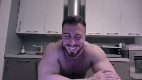 Snapshot of toro_arrapato chatting on December 2024 06:18:02 PM toro_arrapato online show from December 2024 06:18:02 PM