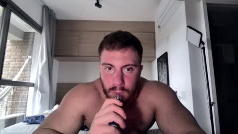 Snapshot of toro_arrapato chatting on January 2025 08:25:02 PM toro_arrapato online show from January 2025 08:25:02 PM