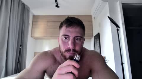 Snapshot of toro_arrapato chatting on January 2025 03:32:01 PM toro_arrapato online show from January 2025 03:32:01 PM