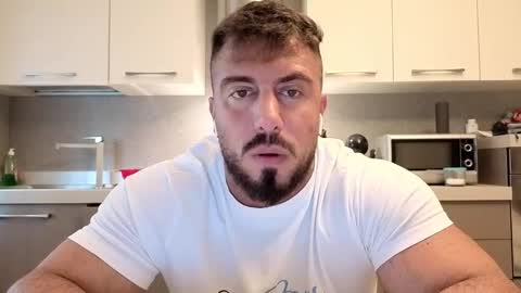 Snapshot of toro_arrapato chatting on September 2025 10:26:02 AM toro_arrapato online show from September 2025 10:26:02 AM