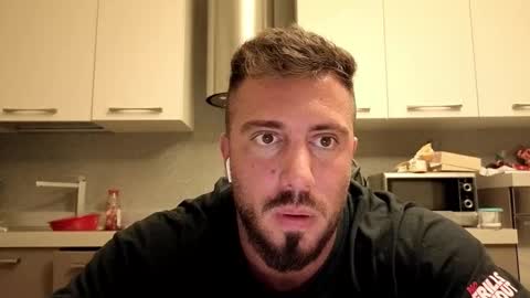 Snapshot of toro_arrapato chatting on September 2025 07:06:02 PM toro_arrapato online show from September 2025 07:06:02 PM