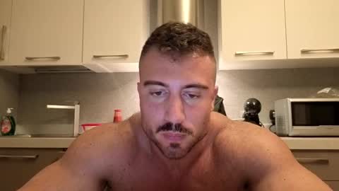 Snapshot of toro_arrapato chatting on November 2025 03:58:01 PM toro_arrapato online show from November 2025 03:58:01 PM