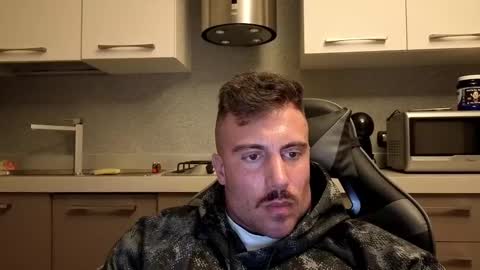 Snapshot of toro_arrapato chatting on November 2025 03:56:02 PM toro_arrapato online show from November 2025 03:56:02 PM