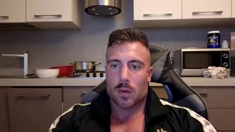 Snapshot of toro_arrapato chatting on November 2025 12:14:02 AM toro_arrapato online show from November 2025 12:14:02 AM