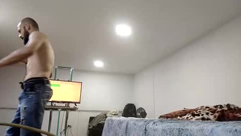 Snapshot of toro_franco2 chatting on September 2025 04:52:02 PM toro_franco2 online show from September 2025 04:52:02 PM