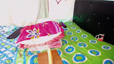 tory_montannaxx online show from January 2025 01:03:01 PM