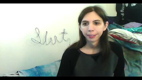 Luna online show from November 2025 10:08:02 PM