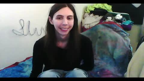 Luna online show from April 2026 01:52:02 AM