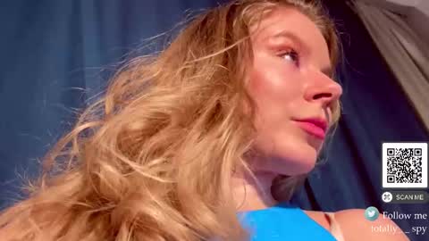 Madam Viktoria   Vacation in Portugal  2811 - 0412 online show from February 2026 05:27:02 PM