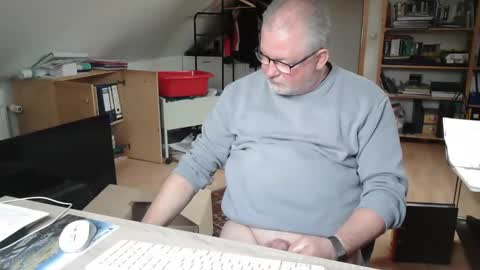 toto758 online show from October 2025 11:43:01 AM