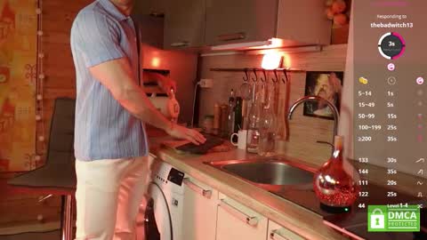 Snapshot of touch_of_eros chatting on November 2025 04:35:02 AM Paul online show from November 2025 04:35:02 AM