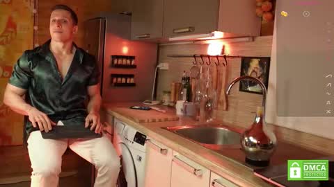 Snapshot of touch_of_eros chatting on November 2025 04:04:01 AM Paul online show from November 2025 04:04:01 AM