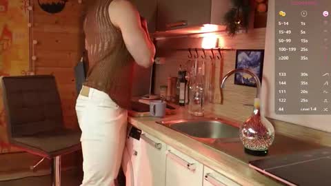 Paul online show from February 2026 04:19:02 AM