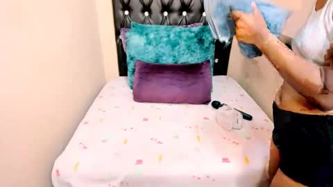 Snapshot of toxicfantasy4u chatting on March 2026 06:23:02 PM toxicfantasy4u online show from March 2026 06:23:02 PM