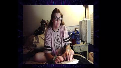 Toxiclove1311 online show from October 2025 02:09:02 AM