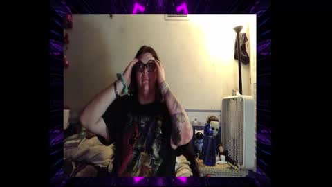 Toxiclove1311 online show from October 2025 11:25:02 PM