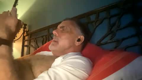 Snapshot of toysinmenow chatting on April 2026 04:33:02 AM toysinmenow online show from April 2026 04:33:02 AM