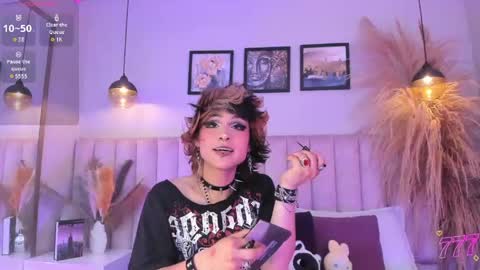 Tracy  online show from April 2026 08:29:02 PM