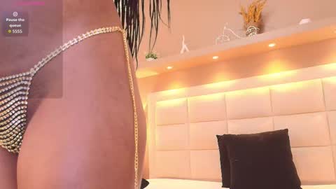 Snapshot of tracydaviss chatting on October 2025 01:23:02 PM Tracy online show from October 2025 01:23:02 PM