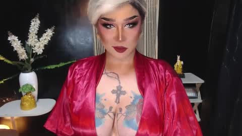 DOM irish online show from April 2026 08:57:02 PM
