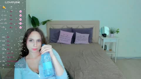 Kate online show from January 2025 11:48:02 AM